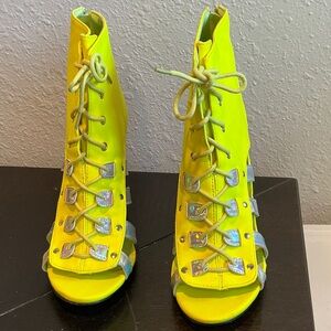 Bright Yellow Lace-Up Women's Boots Size 8.5